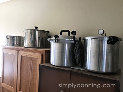 https://www.simplycanning.com/wp-content/uploads/home-canning-jars1.jpg