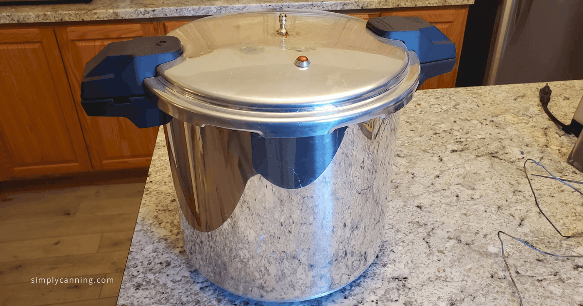 Mirro Pressure Cooker, 22 Quart, Silver